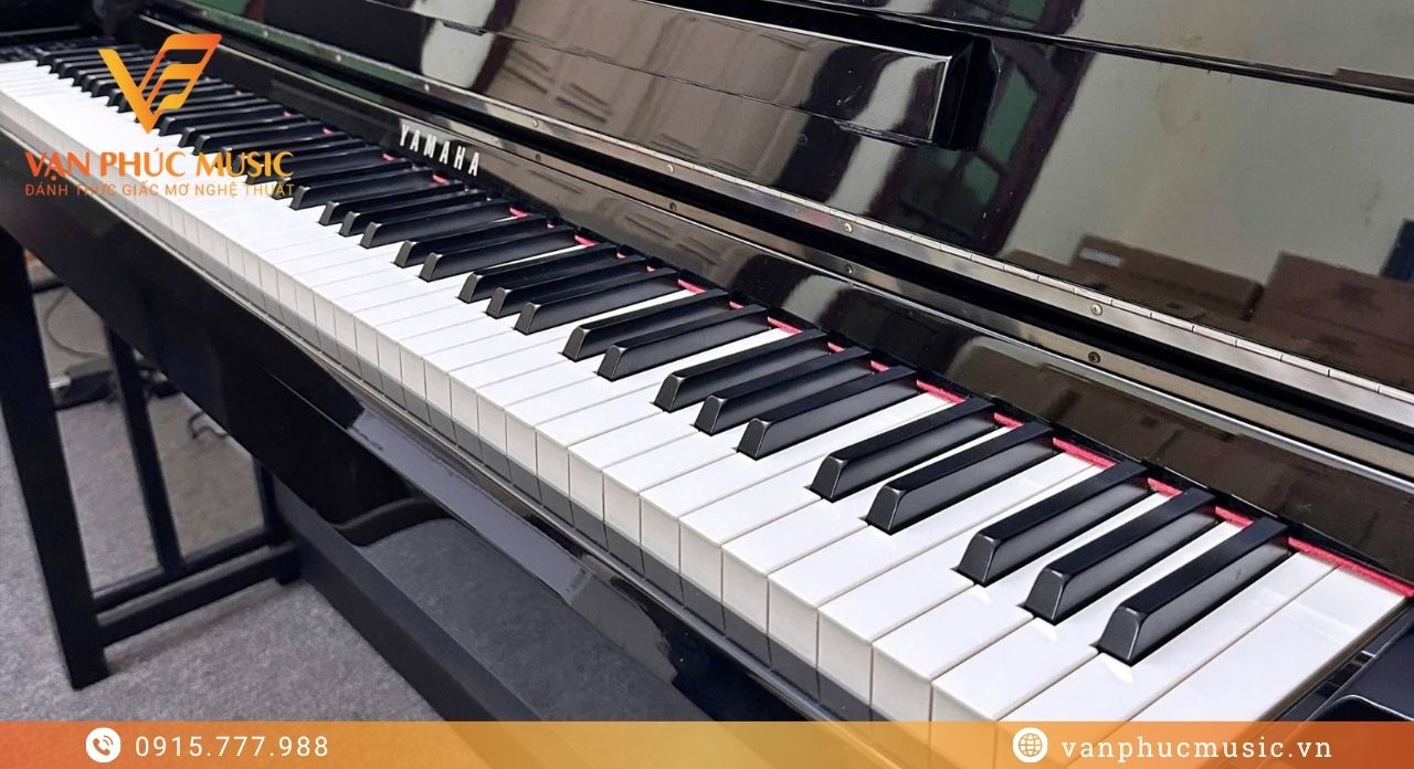 Yamaha CLP Clavinova 885PE