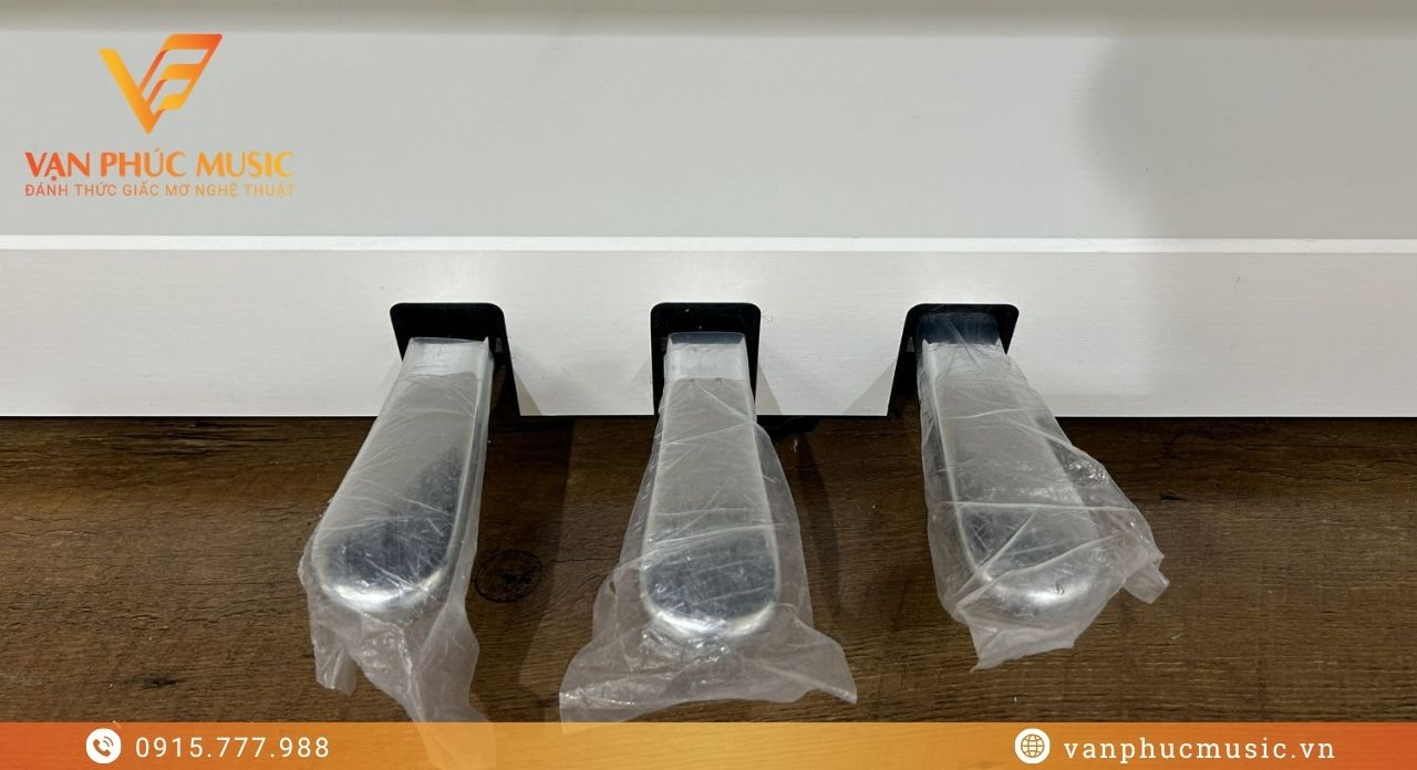 piano điện thông minh Yamaha CSP 255WH Clavinova 