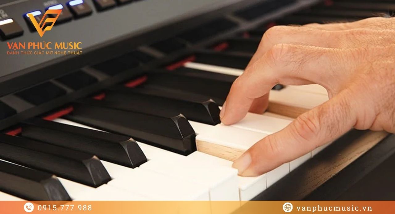 Yamaha Clavinova CVP 909GP-PE