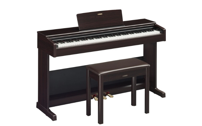 Yamaha Arius YDP kiểu dáng tủ đứng, bàn phím GHS chuẩn