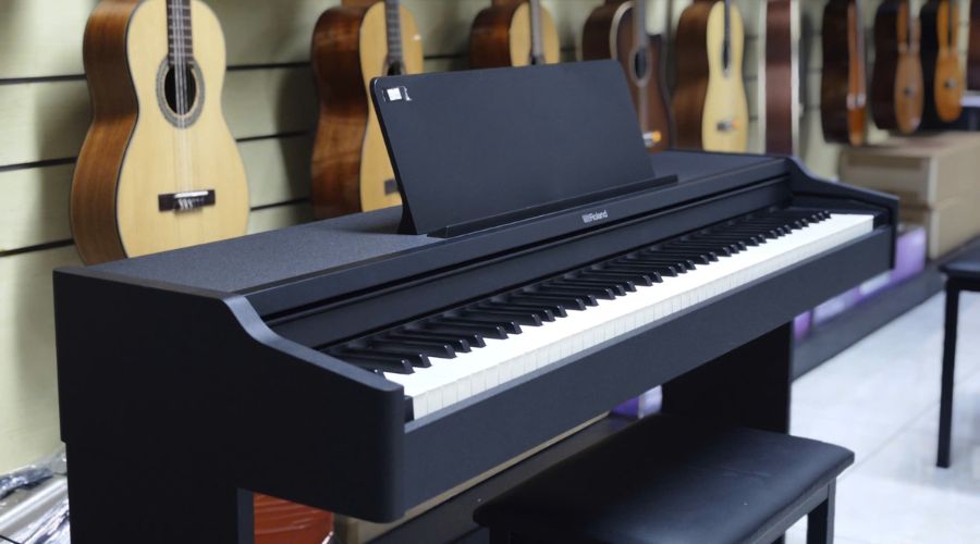 Roland đổi mới piano điện bằng SuperNATURAL và Bluetooth