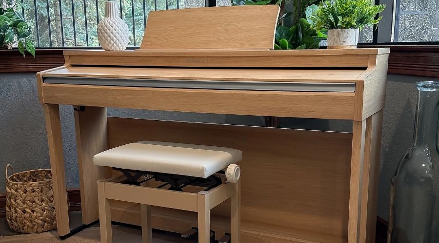 CN201 có cabinet gọn gàng, phù hợp với phòng khách
