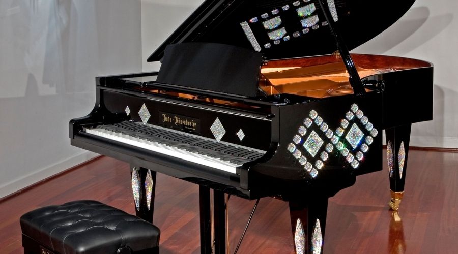 Kuhn-Bösendorfer piano có trị giá 1,20 triệu USD