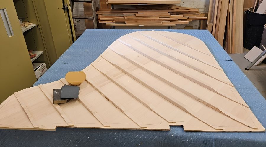 Cấu tạo và chất liệu soundboard đàn piano
