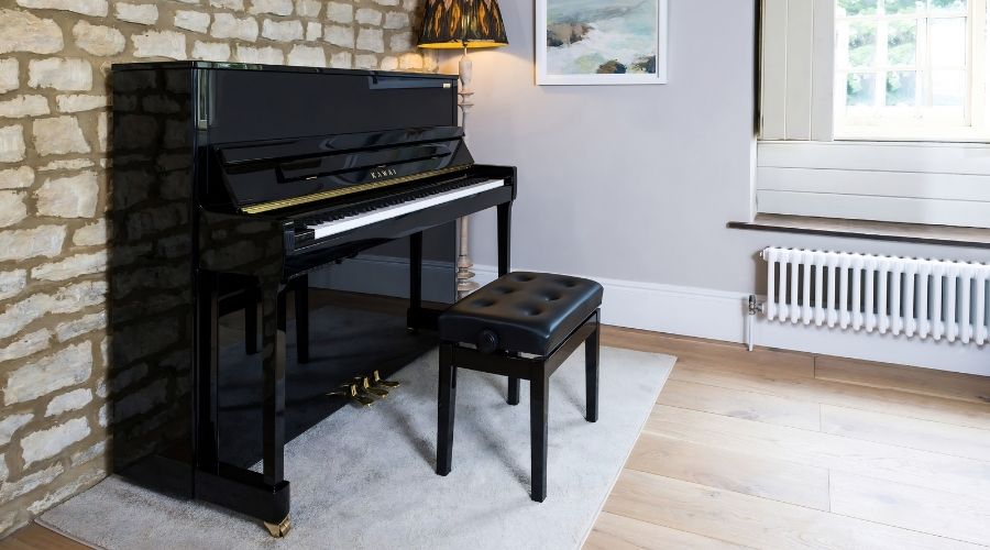 Tránh nắng trực tiếp, gió lùa, cách tường 5cm